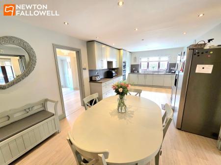 4 bedroom Detached house for sale in Northfield Avenue, Pleasley Vale