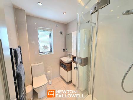 4 bedroom Detached house for sale in Northfield Avenue, Pleasley Vale, NG19