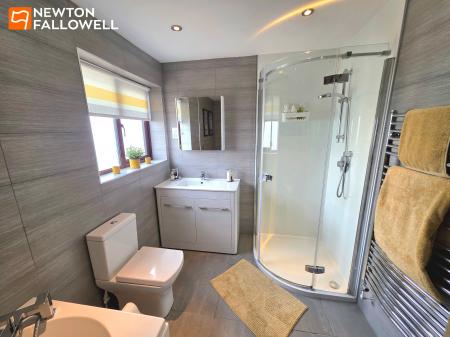 4 bedroom Detached house for sale in Northfield Avenue, Pleasley Vale, NG19