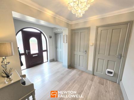 4 bedroom Detached house for sale in Northfield Avenue, Pleasley Vale