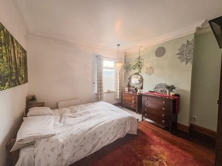3 bedroom Semi-detached house for sale in Nottingham Road, Mansfield, NG18