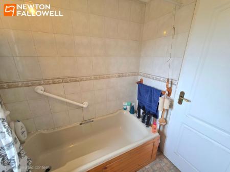 2 bedroom Semi-detached house for sale in Park Hall Road, Mansfield Woodhouse, NG19
