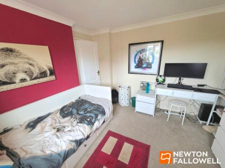2 bedroom Semi-detached house for sale in Park Hall Road, Mansfield Woodhouse, NG19