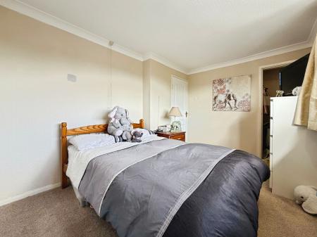 2 bedroom Semi-detached house for sale in Park Hall Road, Mansfield Woodhouse, NG19