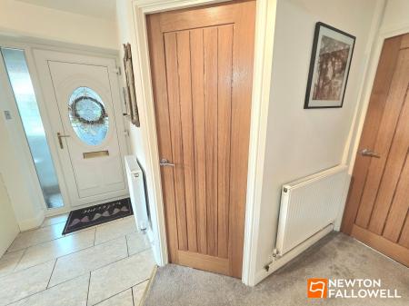 2 bedroom Semi-detached bungalow for sale in Sycamore Close, Rainworth, NG21