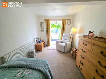 2 bedroom Semi-detached bungalow for sale in Sycamore Close, Rainworth, NG21