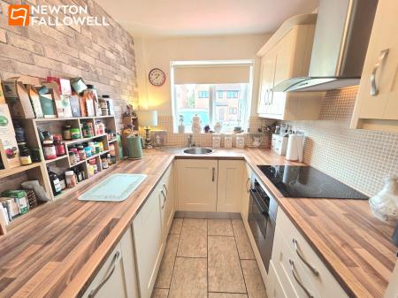 2 bedroom Semi-detached bungalow for sale in Sycamore Close, Rainworth, NG21