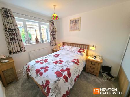 2 bedroom Semi-detached bungalow for sale in Sycamore Close, Rainworth, NG21