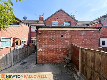 2 bedroom Terraced House for sale in Verney Street, New Houghton, NG19