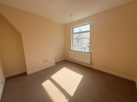 2 bedroom Terraced House to let in Howard Road, Mansfield, NG19