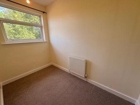 2 bedroom Terraced House to let in Howard Road, Mansfield, NG19