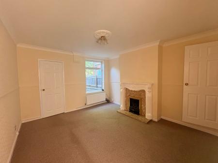 2 bedroom Terraced House to let in Howard Road, Mansfield, NG19
