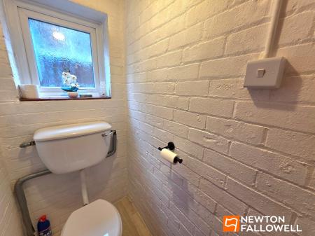 4 bedroom Detached house for sale in Southwell Road East, Rainworth, NG21