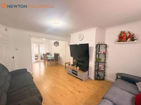 3 bedroom Semi-detached house for sale in Romsey Place, Mansfield, NG19