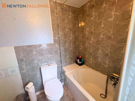 3 bedroom Semi-detached house for sale in Romsey Place, Mansfield, NG19