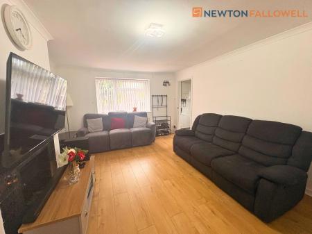3 bedroom Semi-detached house for sale in Romsey Place, Mansfield, NG19