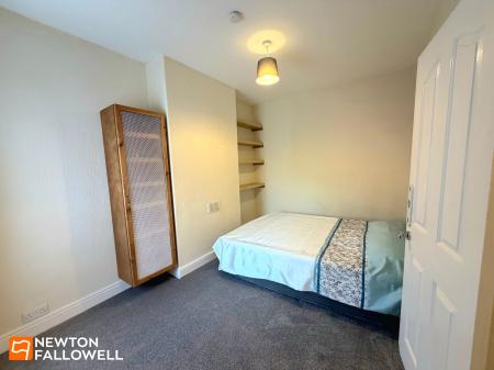 3 bedroom Terraced House for sale in Welbeck Road, Mansfield Woodhouse, NG19