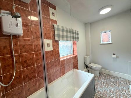 3 bedroom Terraced House for sale in Welbeck Road, Mansfield Woodhouse, NG19