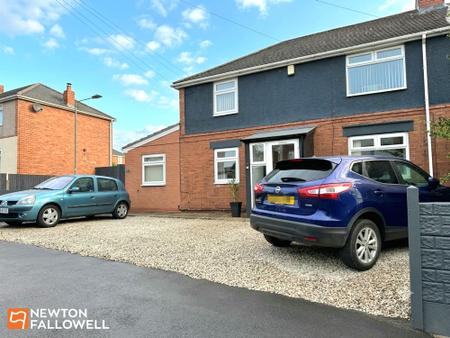 4 bedroom Semi-detached house for sale in Queensway, Forest Town, NG19