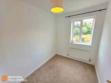 4 bedroom End of terrace house for sale in Rufford Drive, Mansfield Woodhouse, NG19
