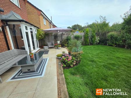 4 bedroom Detached house for sale in Red Fox Avenue, Stanton Hill, NG17