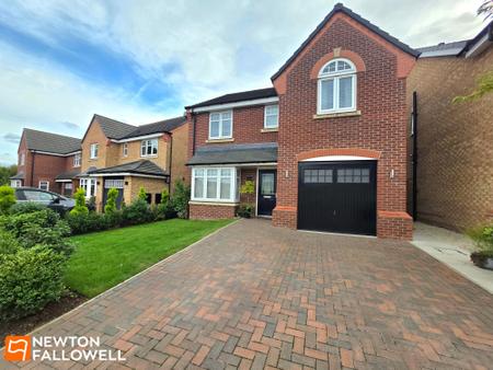 4 bedroom Detached house for sale in Red Fox Avenue, Stanton Hill, NG17