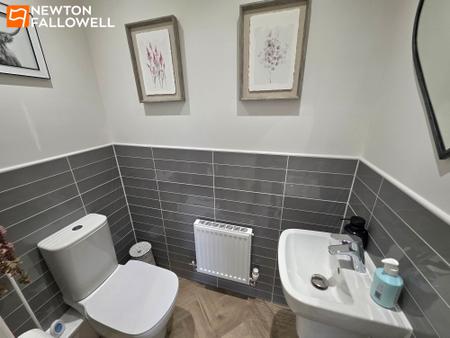 4 bedroom Detached house for sale in Red Fox Avenue, Stanton Hill, NG17