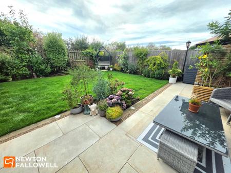 4 bedroom Detached house for sale in Red Fox Avenue, Stanton Hill, NG17