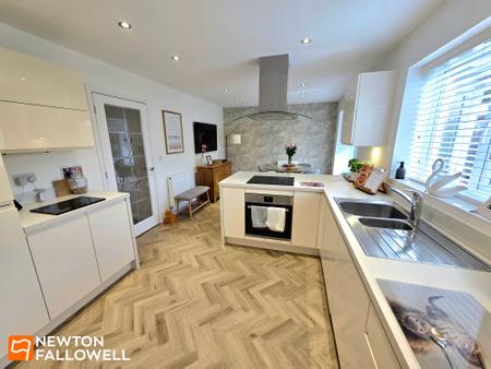 4 bedroom Detached house for sale in Red Fox Avenue, Stanton Hill, NG17