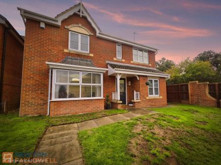 4 bedroom Detached house for sale in Broughton Close, Clipstone Village, NG21