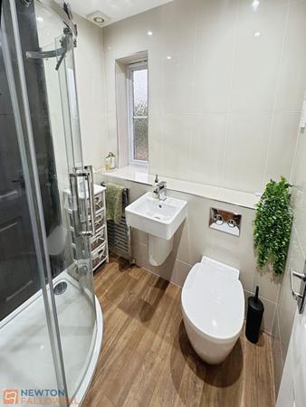 4 bedroom Detached house for sale in Broughton Close, Clipstone Village, NG21