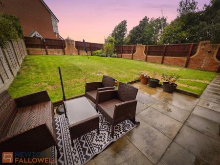 4 bedroom Detached house for sale in Broughton Close, Clipstone Village, NG21