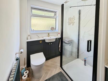 3 bedroom Detached house for sale in Churchfield Drive, Rainworth, NG21