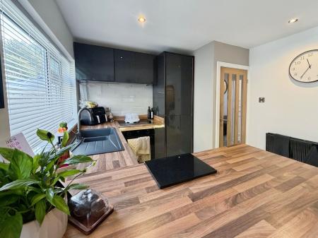 3 bedroom Detached house for sale in Churchfield Drive, Rainworth, NG21