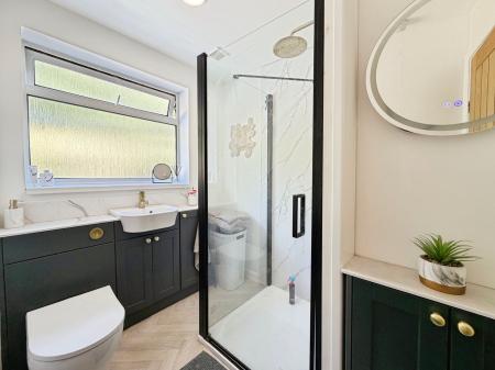 3 bedroom Detached house for sale in Churchfield Drive, Rainworth, NG21