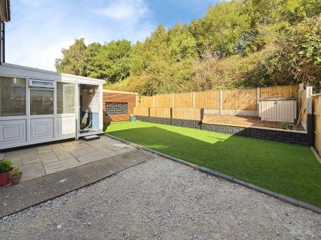 3 bedroom Detached house for sale in Churchfield Drive, Rainworth, NG21