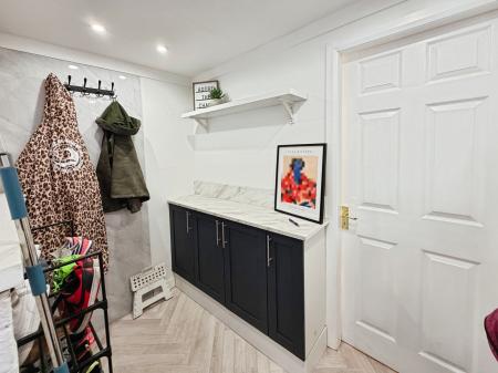 3 bedroom Detached house for sale in Churchfield Drive, Rainworth, NG21