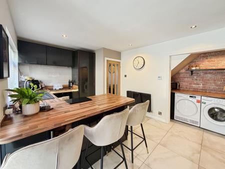 3 bedroom Detached house for sale in Churchfield Drive, Rainworth, NG21