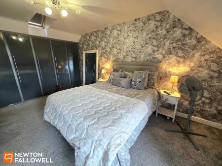4 bedroom Terraced House for sale in Cavendish Street, Mansfield Woodhouse, NG19