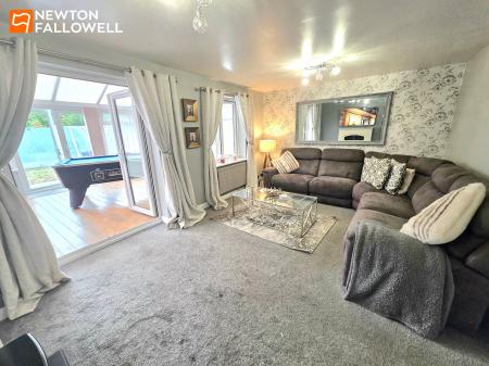 4 bedroom Terraced House for sale in Cavendish Street, Mansfield Woodhouse, NG19