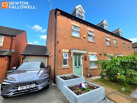 4 bedroom Terraced House for sale in Cavendish Street, Mansfield Woodhouse, NG19