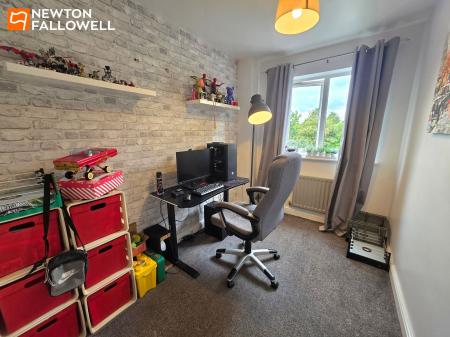 4 bedroom Terraced House for sale in Cavendish Street, Mansfield Woodhouse, NG19