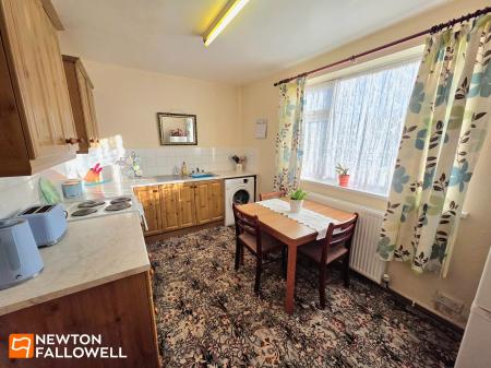3 bedroom Semi-detached house for sale in The Woodlands, Langwith, NG20