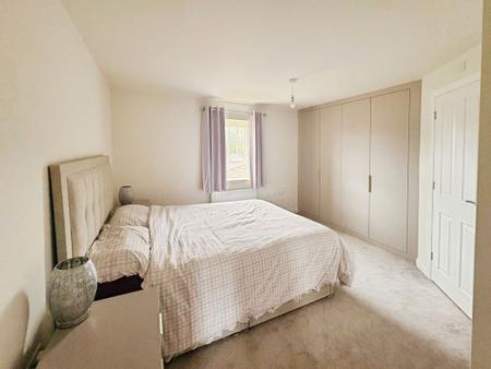 4 bedroom Detached house for sale in Grasshopper Green, Sutton-In-Ashfield, NG17
