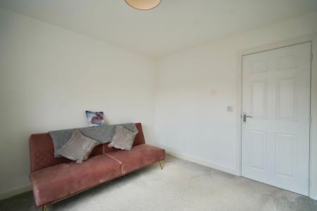 4 bedroom Detached house for sale in Mandalay Road, Pleasley, NG19