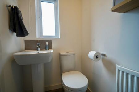 4 bedroom Detached house for sale in Mandalay Road, Pleasley, NG19