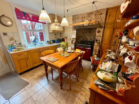 3 bedroom Terraced House for sale in Linden Street, Mansfield, NG19