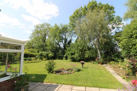 4 bedroom Detached house for sale in Claypole Drive, Northborough, PE6