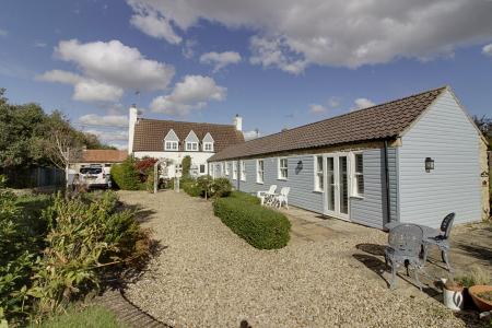 5 bedroom Character Property for sale in East End, Langtoft, PE6