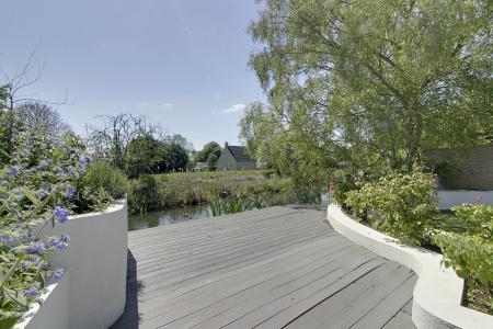 4 bedroom Detached house for sale in High Street, Market Deeping, PE6